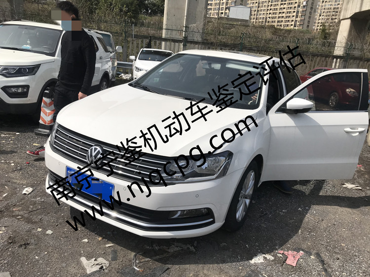 租賃車(chē)輛丟失，定位尋找后，車(chē)架號(hào)及發(fā)動(dòng)機(jī)號(hào)已被篡改。委托溯源-----車(chē)輛唯一性鑒定