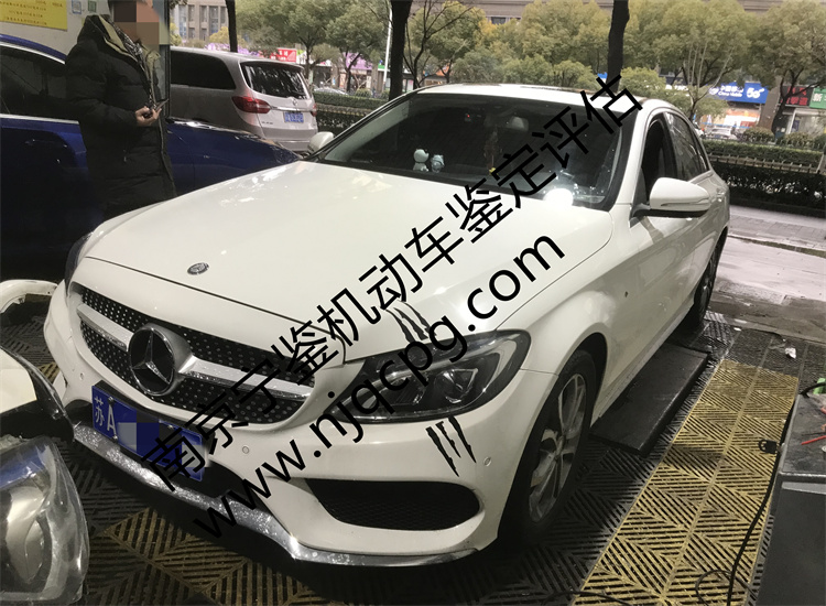 找專(zhuān)業(yè)的機(jī)動(dòng)車(chē)鑒定機(jī)構(gòu)，從能合理的維權(quán)------機(jī)動(dòng)車(chē)重大事故鑒定
